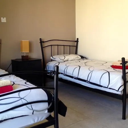 Diana Townhouse דירה